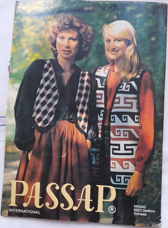 PASSAP International volume 28 magazine - Ideal for both beginners and experienced knitters