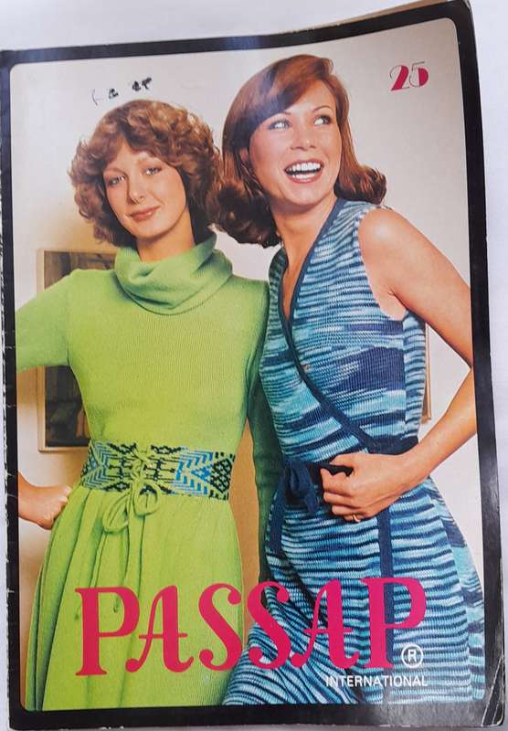 PASSAP International volume 25 magazine - Ideal for both beginners and experienced knitters