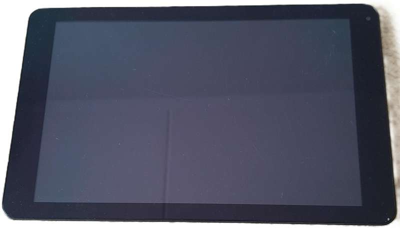 Mecer MW16Q9-3G 10.1-inch Tablet with cable and manual. Old and slow, but still doing the job.
