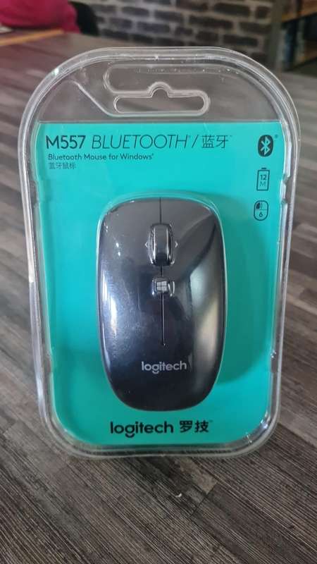 Logitech 910-003958 M557 Bluetooth Notebook Mouse