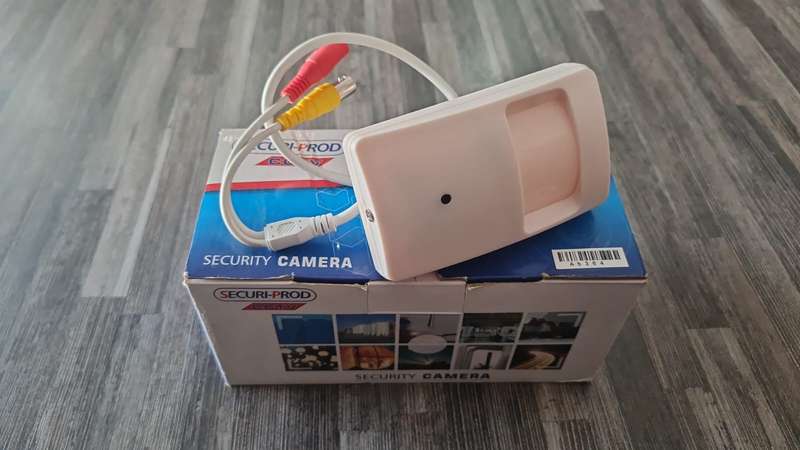 1/3 CMOS 800TVL CAMERA IN PIR HOUSING