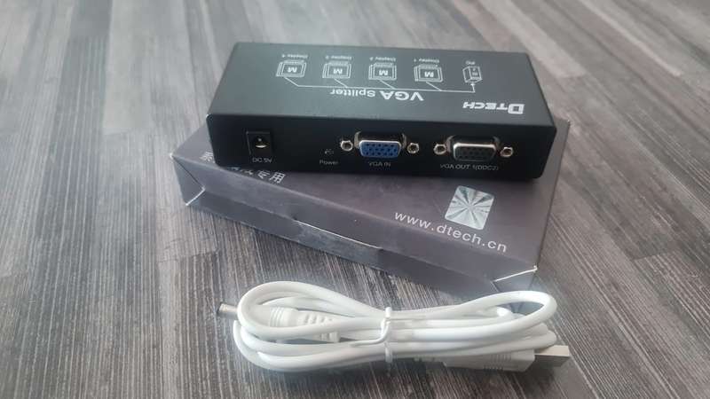 DF-2504 Dtech 4 Port VGA Splitter