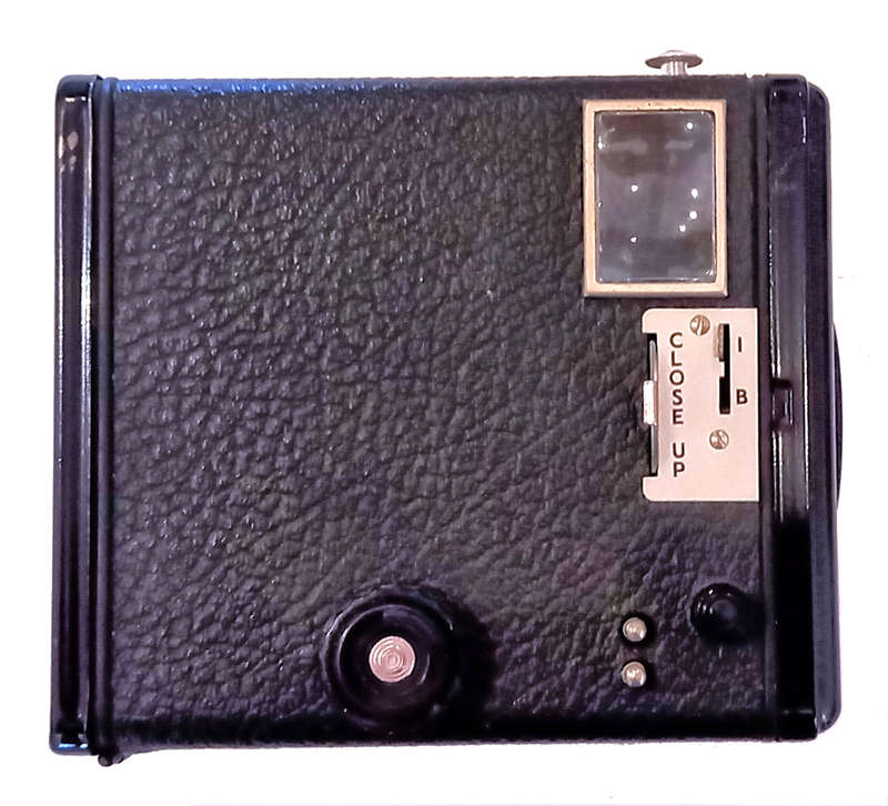 Brownie SIX-20 Camera Model D