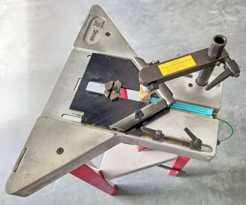 PICTURE FRAMING EQUIPMENT  --   Professional Quality, everything you need