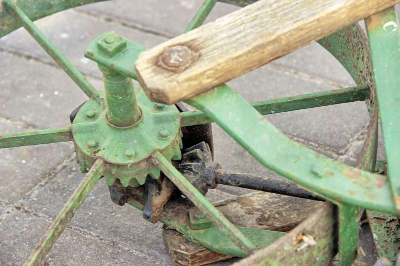 PLANET JR No. 300A VINTAGE SEED PLANTER - GARDENING TOOLS, SMALL SCALE FARMING