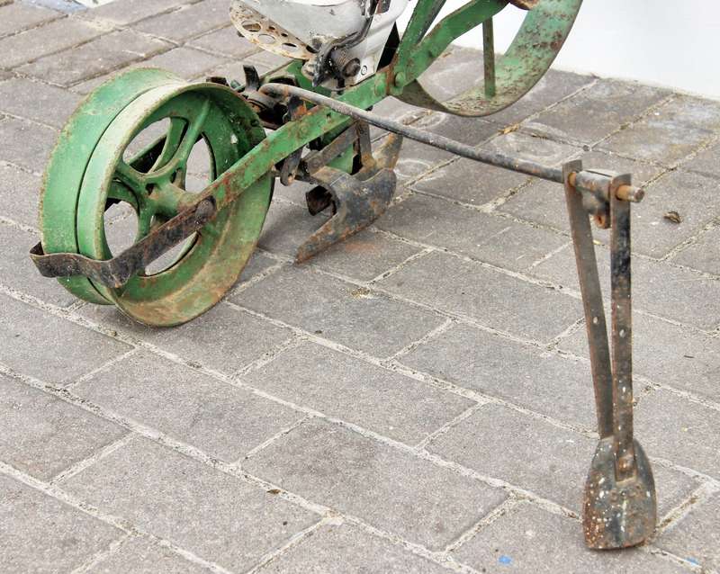 PLANET JR No. 300A VINTAGE SEED PLANTER - GARDENING TOOLS, SMALL SCALE FARMING