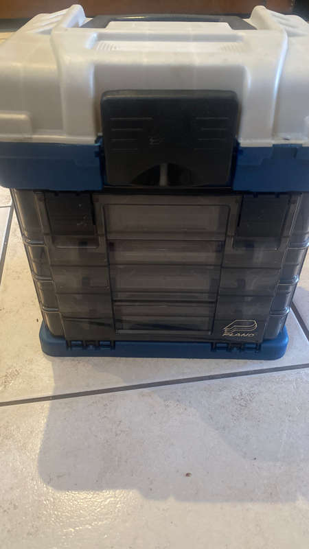 Plano Tackle box Fishing organised