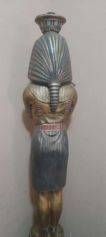 Tutankhamun LampstandPharaoh
