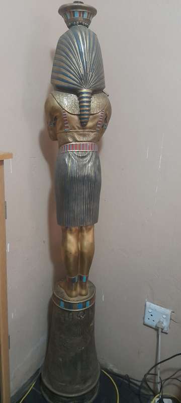 Tutankhamun LampstandPharaoh