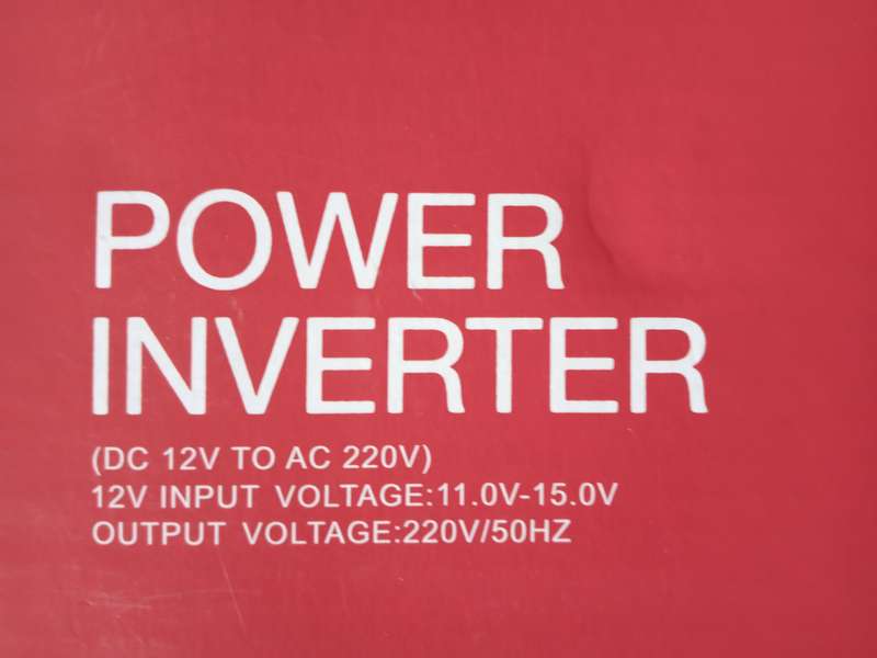 Power Inverter 4000watts  DC 12v to AC220v