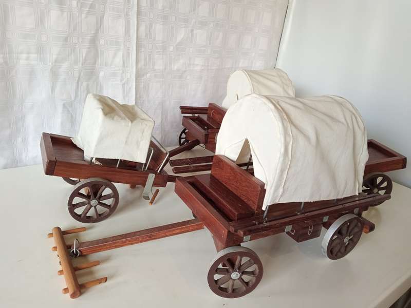 Voortrekker Settlers Wooden 4 Wagons Collection