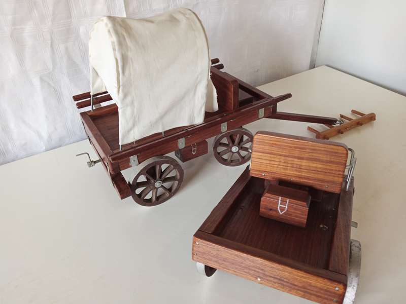 Voortrekker Settlers Wooden 4 Wagons Collection