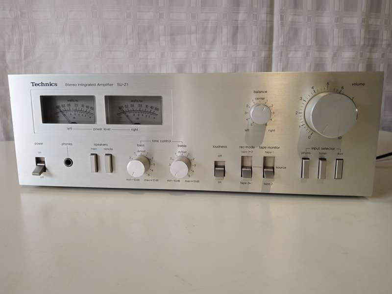 Technics SU-Z1 Integrated Stereo Amplifier