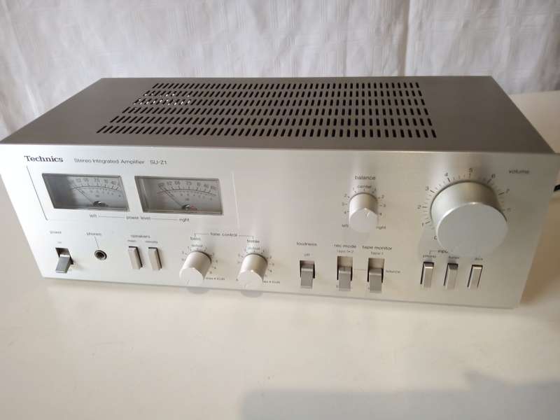 Technics SU-Z1 Integrated Stereo Amplifier