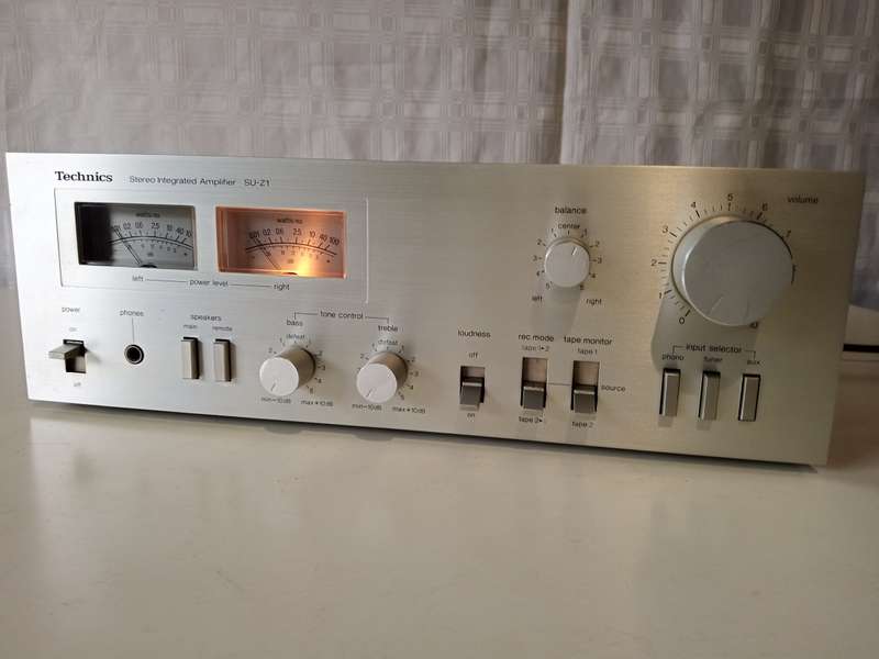 Technics SU-Z1 Integrated Stereo Amplifier