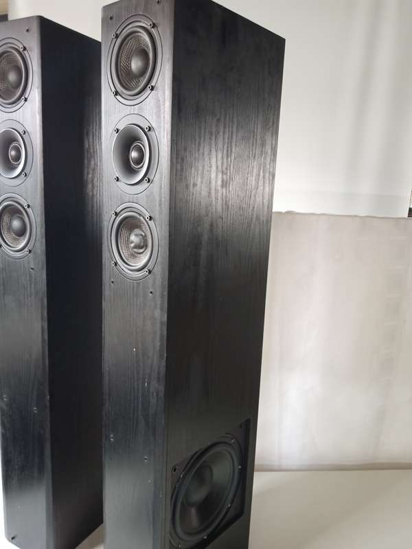 Acoustic Research (AR) Speakers