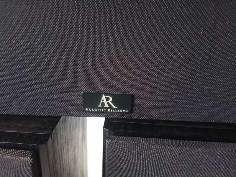 AR  Acoustic Research Surround & Centre Speakers