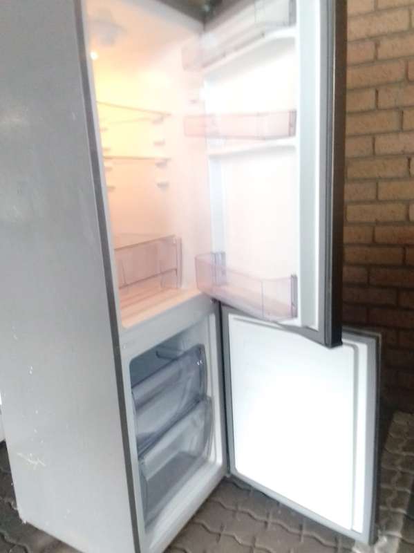 Defy Fridge C260 for sale