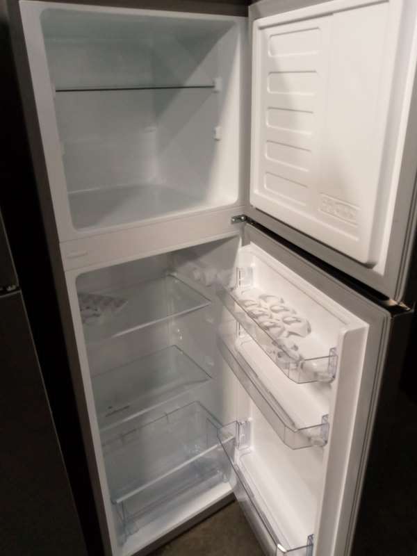 Defy Fridge C260 for sale