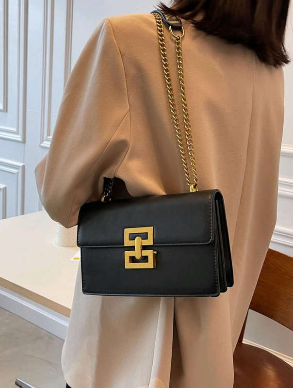 Elegant Black Shoulder Bag with Gold Chain  Chic Everyday Style