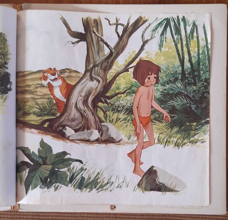 Walt Disney - The Jungle Book Vintage Vinyl LP - with illustrated magazine