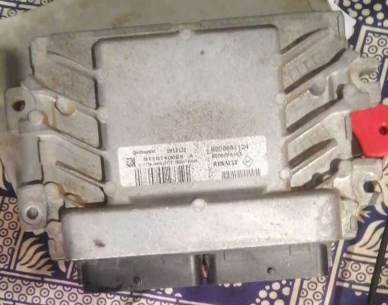 Nissan NP200 computer box ECU