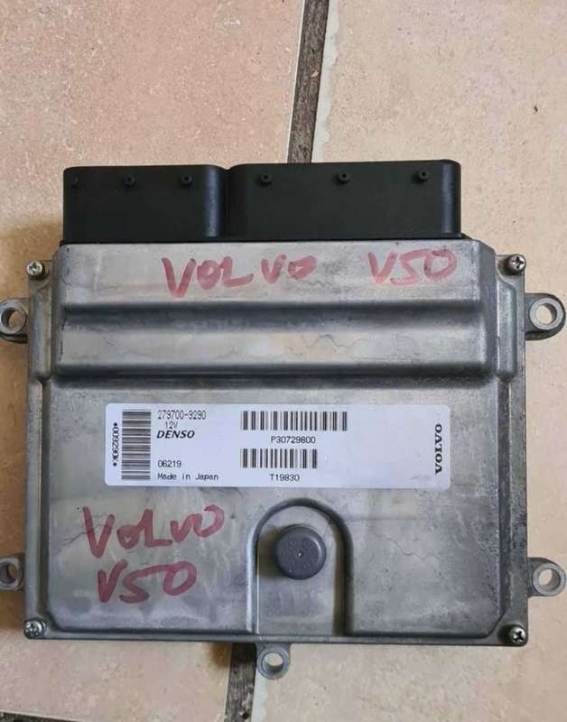 Volvo V50 S40 computer box ECU