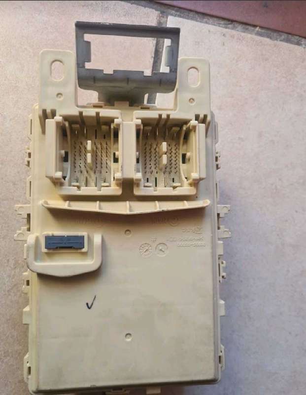 Kia Rio fusebox