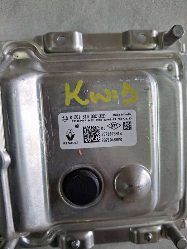 Renault Kwid computer box ECU