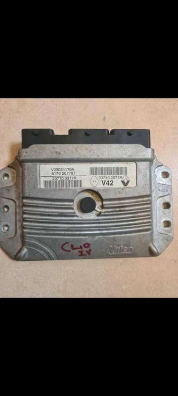 Renault Clio computer box ECU