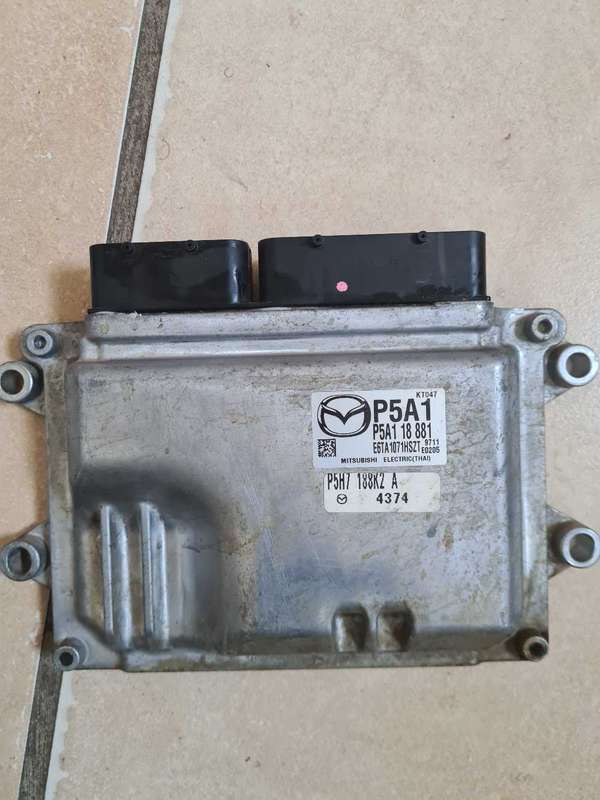 Mazda 2 computer box ECU