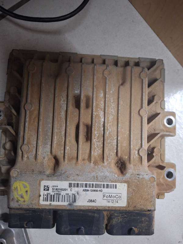 Ford Ranger computer box ECU