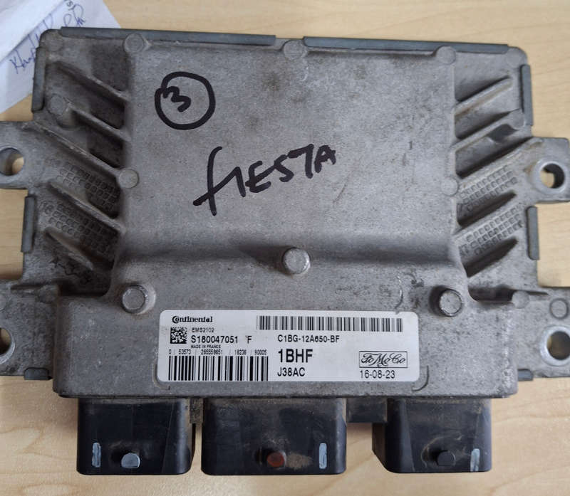 Ford fiesta computer box ECU