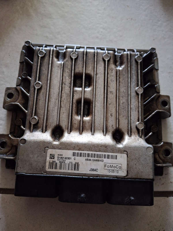 Ford Ranger computer box ECU