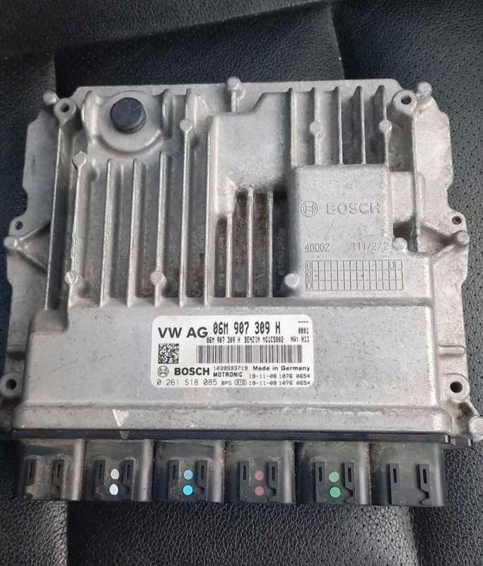 Audi RS4 RS5 computer box ECU