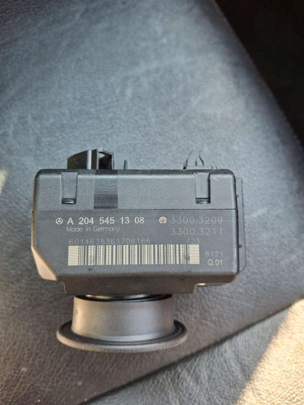 Mercedes Benz W204 ignition