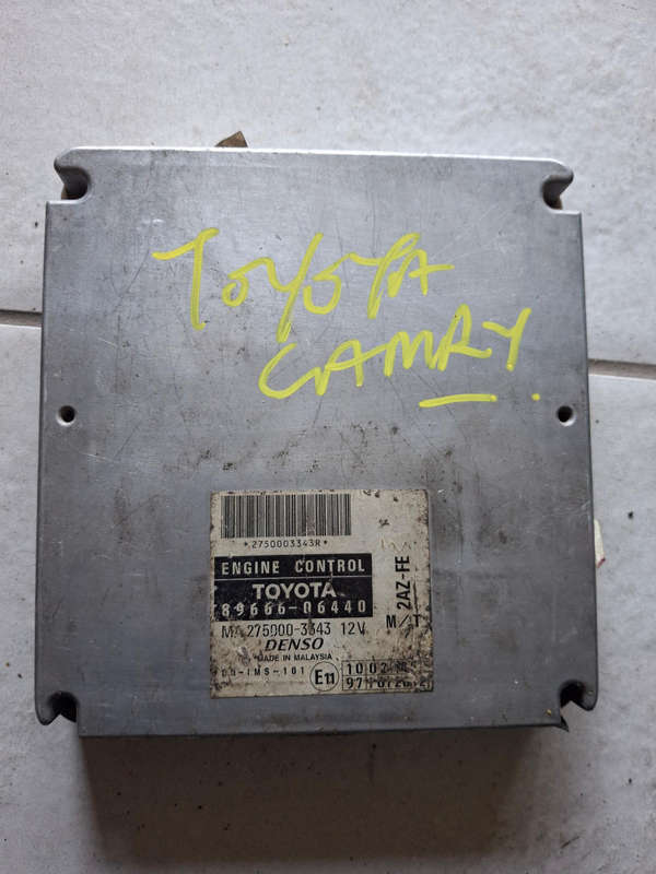 Toyota Camry computer box ECU