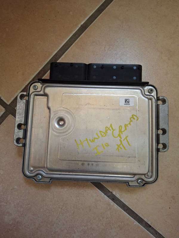 Hyundai i10 grand automatic computer box ECU