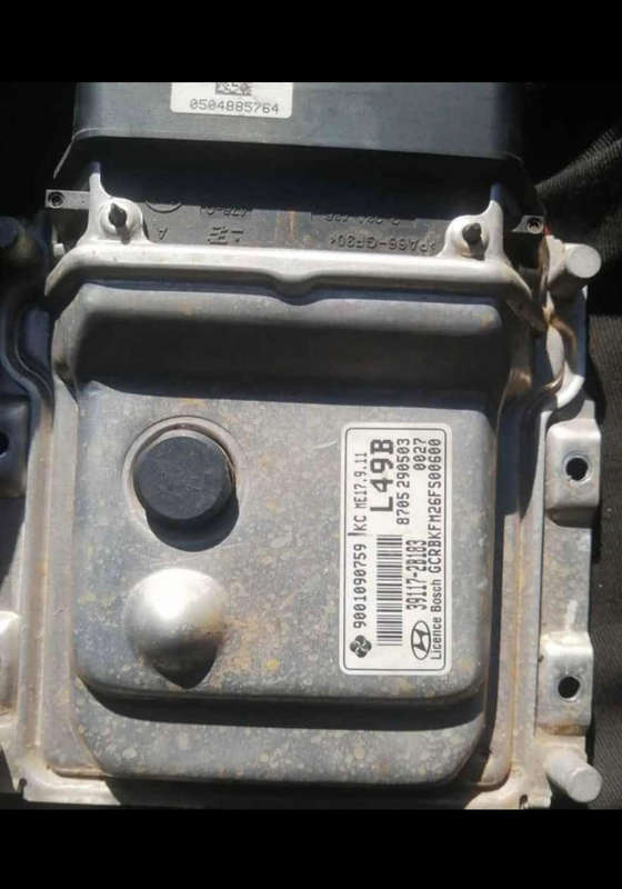 Hyundai accent computer box ECU