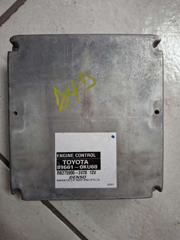 Toyota Hilux D4D computer box ECU