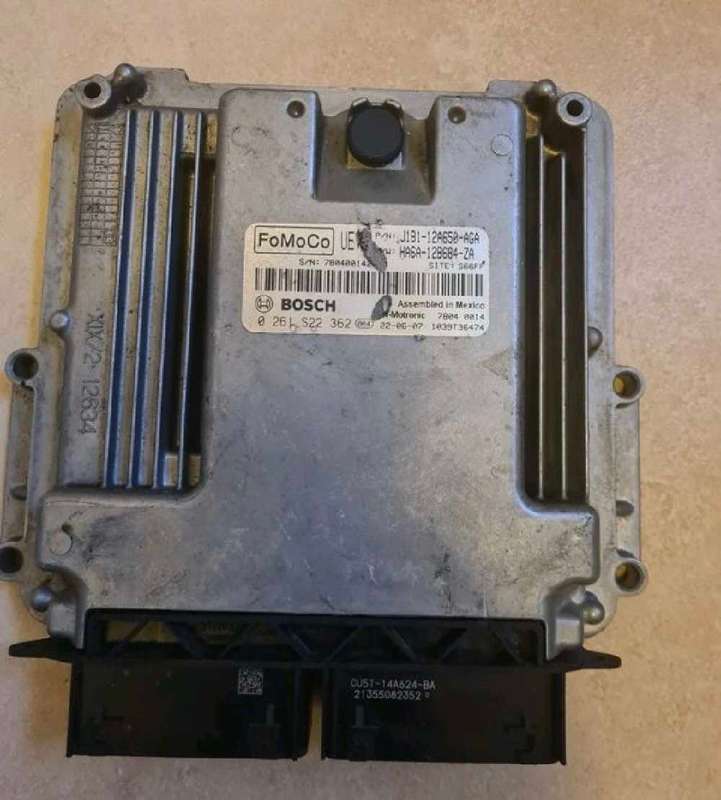 Ford fiesta Ecoboost computer box ECU