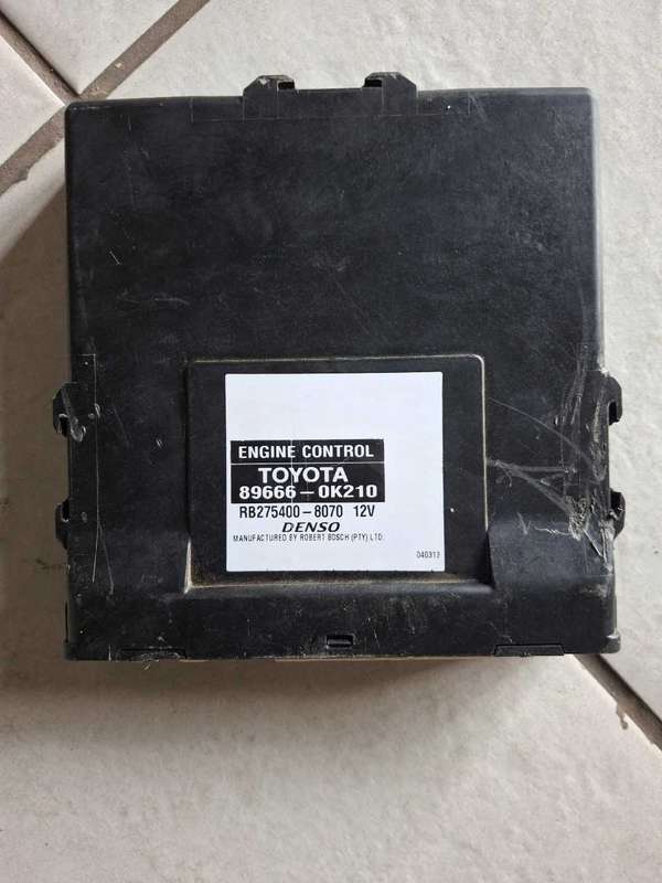 Toyota Hilux VVTI ECU