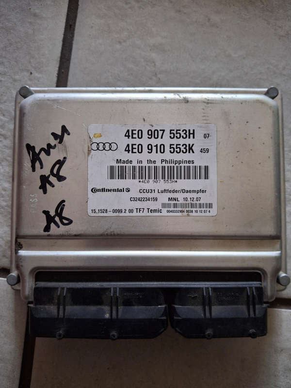 Audi A8 computer box ECU