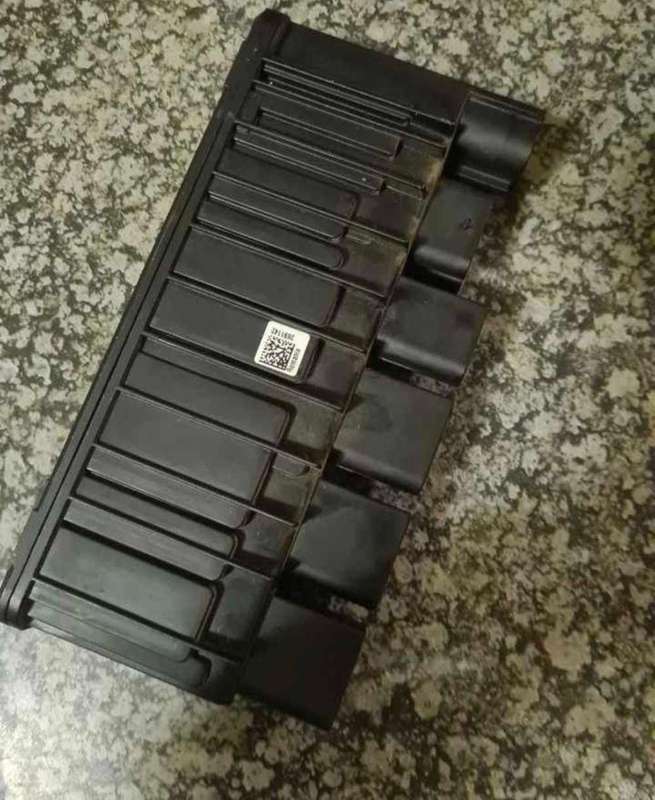 Bmw integrated power supply
