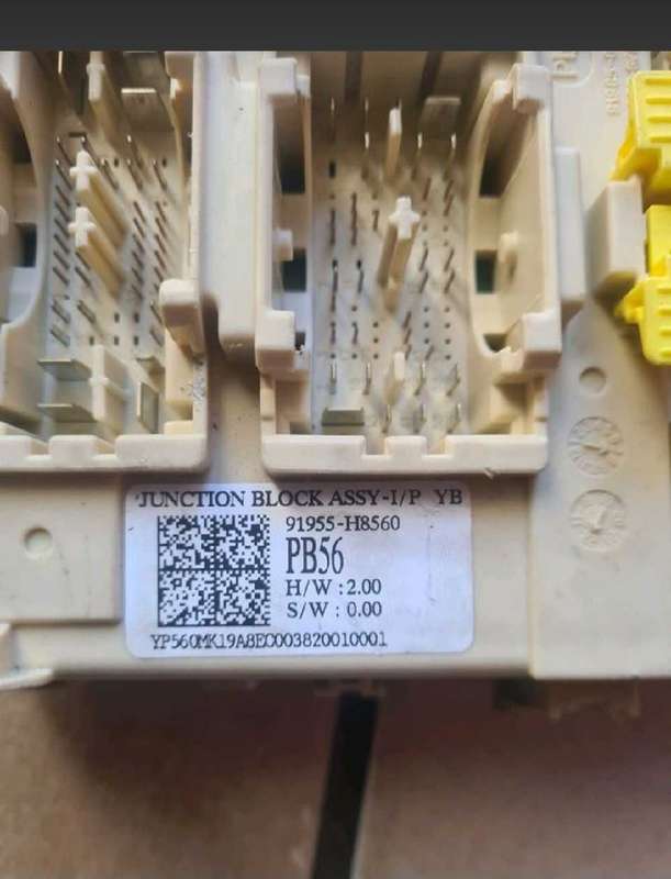 Kia Rio fusebox