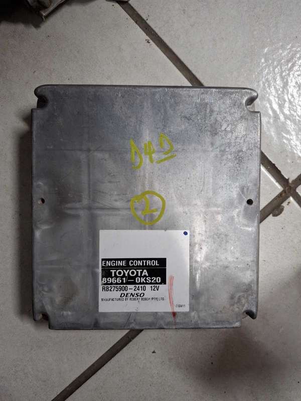 Toyota Hilux D4D computer box ECU