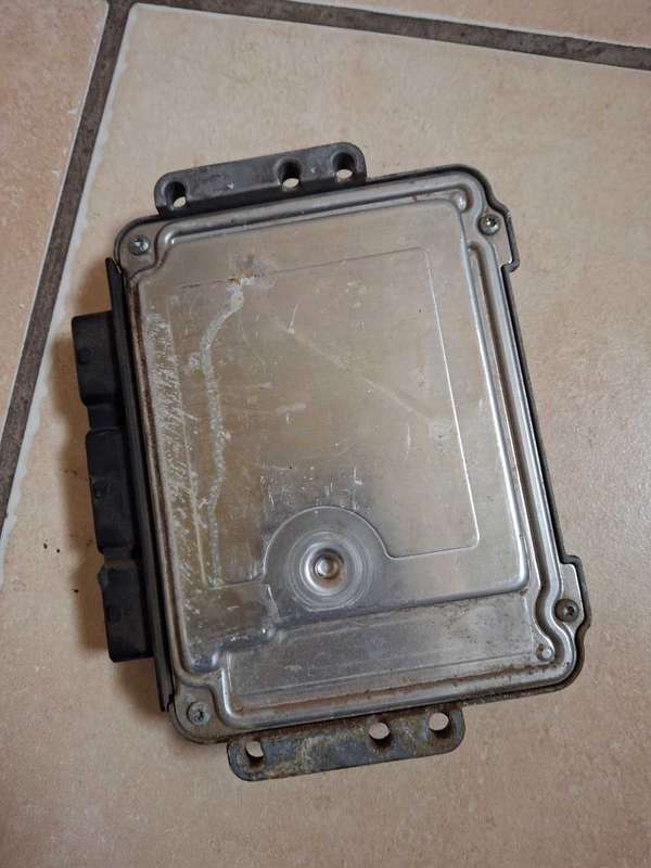 Renault Scenic diesel computer box ECU