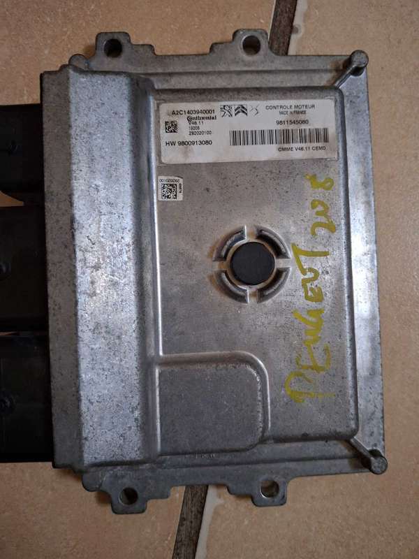 Peugeot 208 computer box ECU