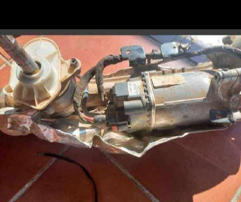 Jeep Cherokee KL steering rack