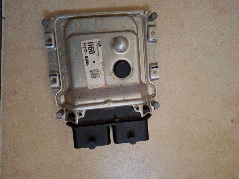 Hyundai Venue computer box ECU
